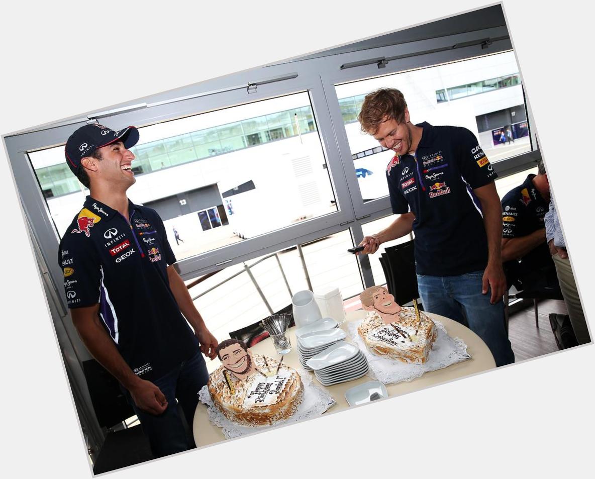We wish a very happy birthday to Seb\s former Red Bull teammate, Daniel Ricciardo!

Pic: 2014   
