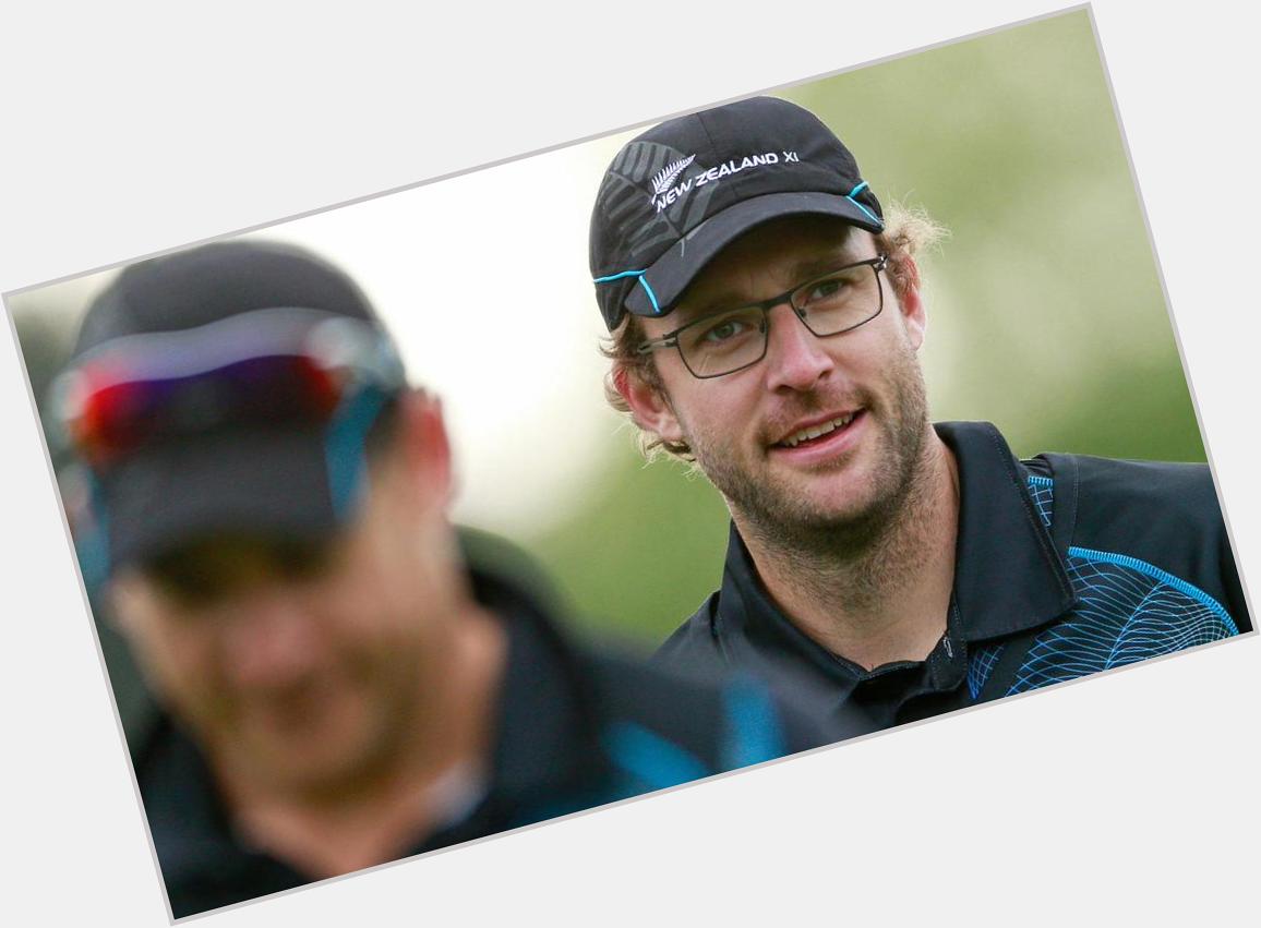 Happy Birthday bowler Daniel Vettori. He turns 36 today !! 