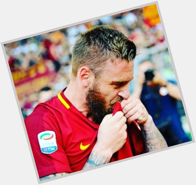 Happy Birthday to the one and only! Daniele De Rossi 