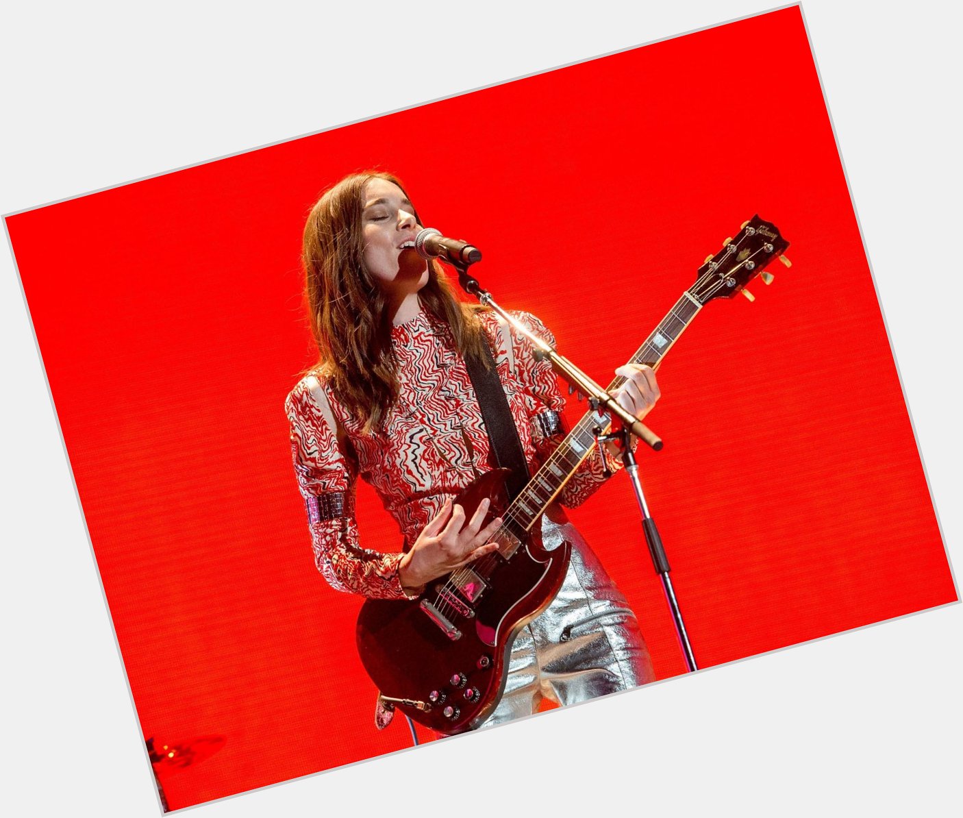 Happy birthday to my fav angelic shredding queen and absolute love of my life, Danielle Haim    