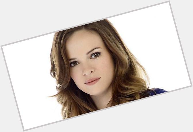 Happy Birthday Danielle Panabaker (Caitlin Snow in 