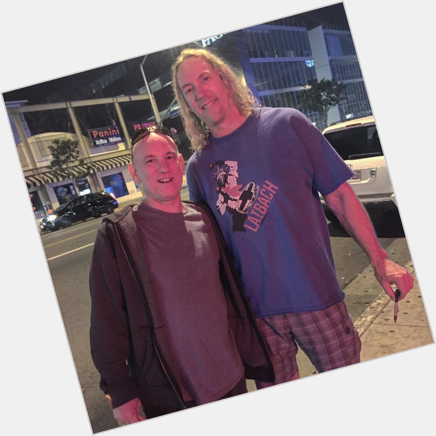 Happy Birthday to Danny Carey! Seen here with an obsessed fan outside the Viper Room at 3 AM back in 2016. 