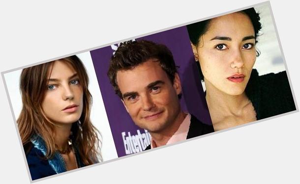 Happy Birthday to Daria Werbowy, Robin Dunne and Sandrine Holt  