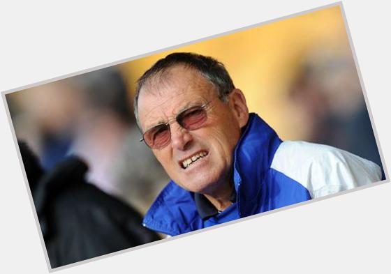 Happy birthday to former coach Dario Gradi who turns 74 today.  