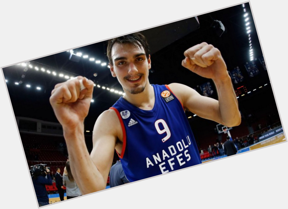 Should have posted this yesterday but happy (belated) 25th birthday to our very own Dario Saric! ( 