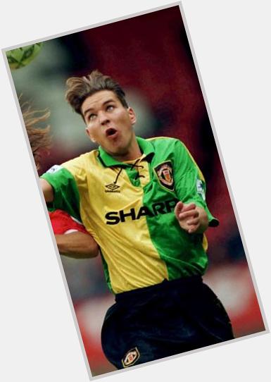 Happy birthday to Midfielder Darren Ferguson born 09-02-1972 Y.A.C. 1990-1994. Apps (30), Goals (0) 