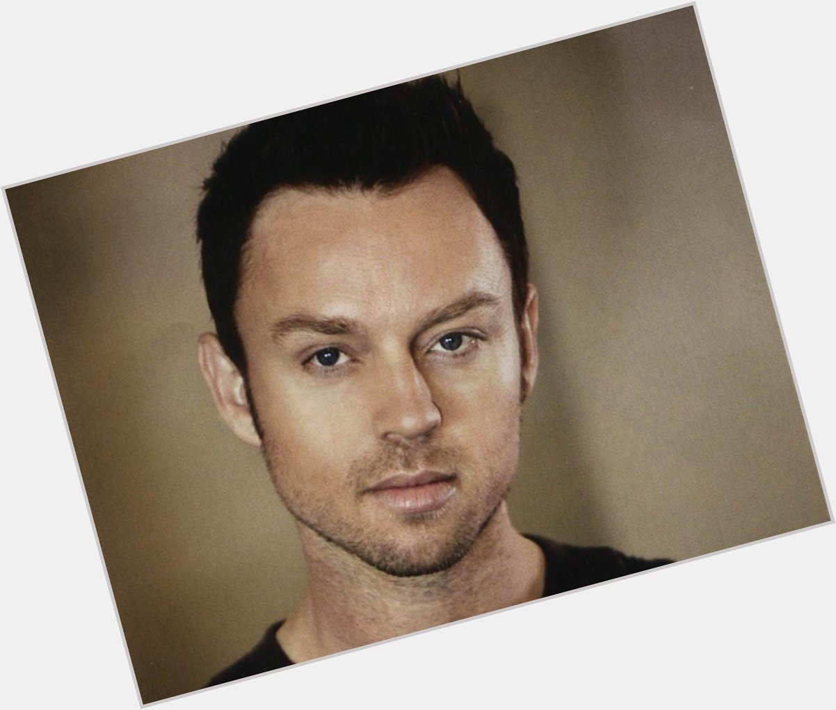 Happy 45th Birthday Darren Hayes. We will play some on our show today on 5-7pm 