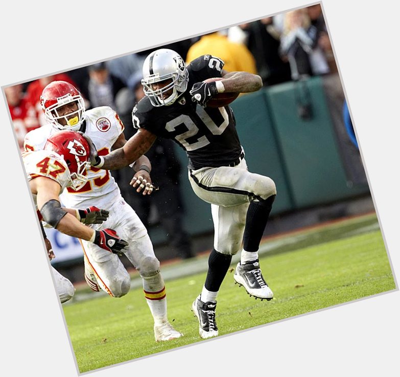 Happy birthday to former RB Darren McFadden, August 27, 1987. 