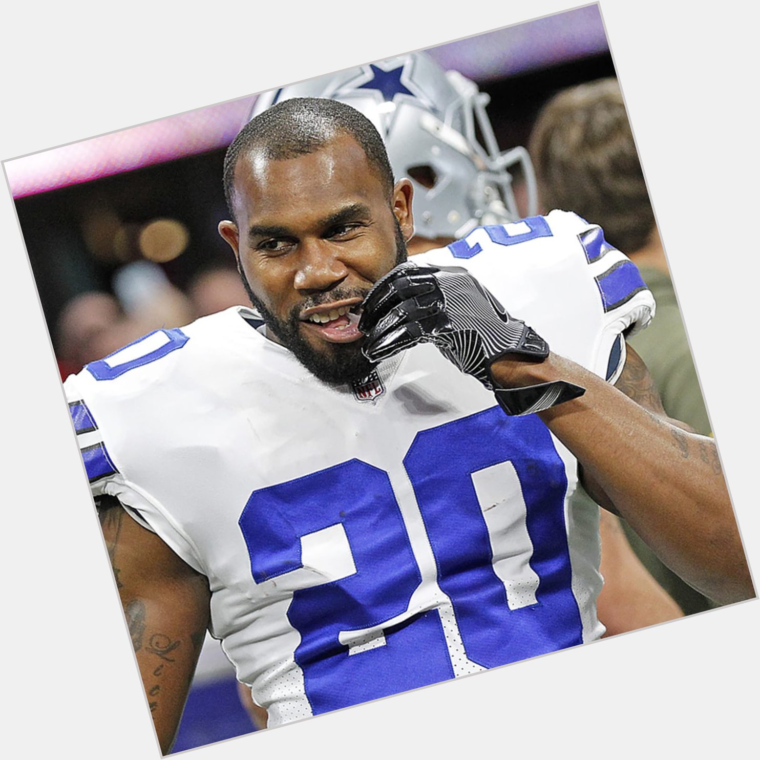 Happy Birthday to former and RB Darren McFadden 