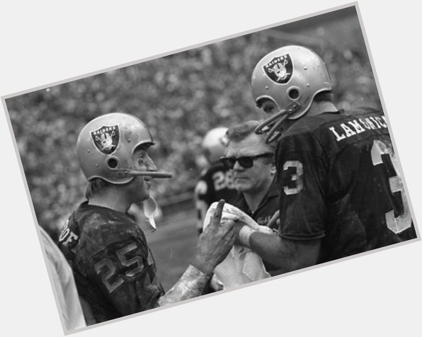 Happy birthday to the \"Mad Bomber\", Daryle Lamonica!!! 