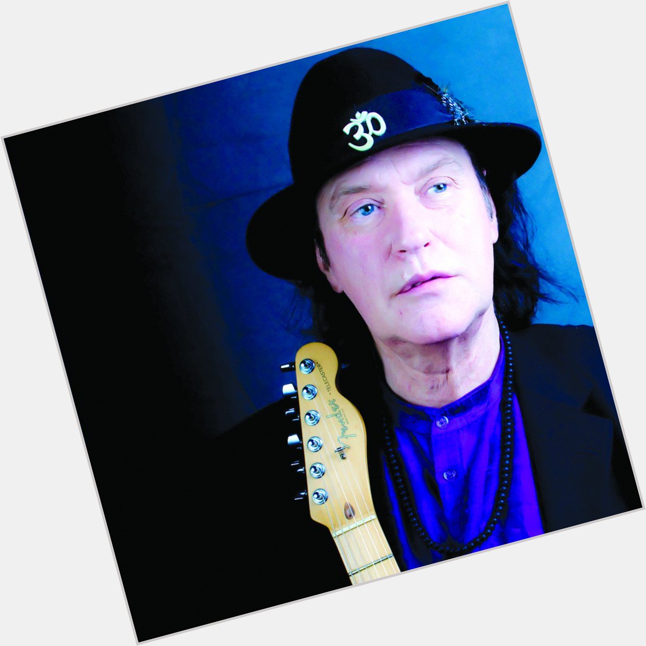 HAPPY BIRTHDAY DAVE DAVIES !! LETS ROCK OUT ON THE KINKS !! 