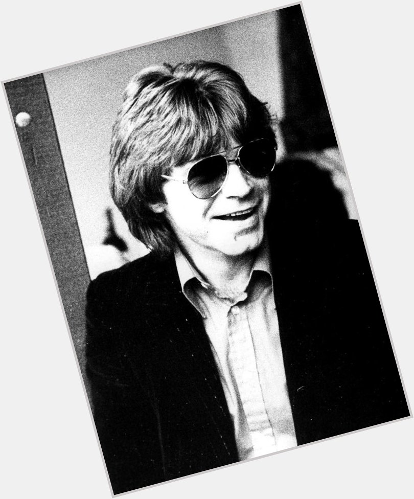 Happy Birthday Dave Edmunds....absolute legend!! 