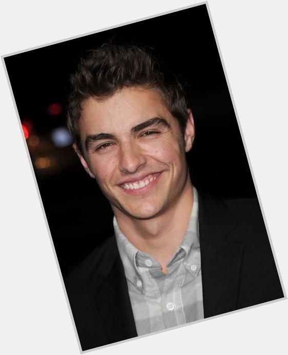 Happy birthday to everyone\s favorite frat boy, doctor and magician, Dave Franco 