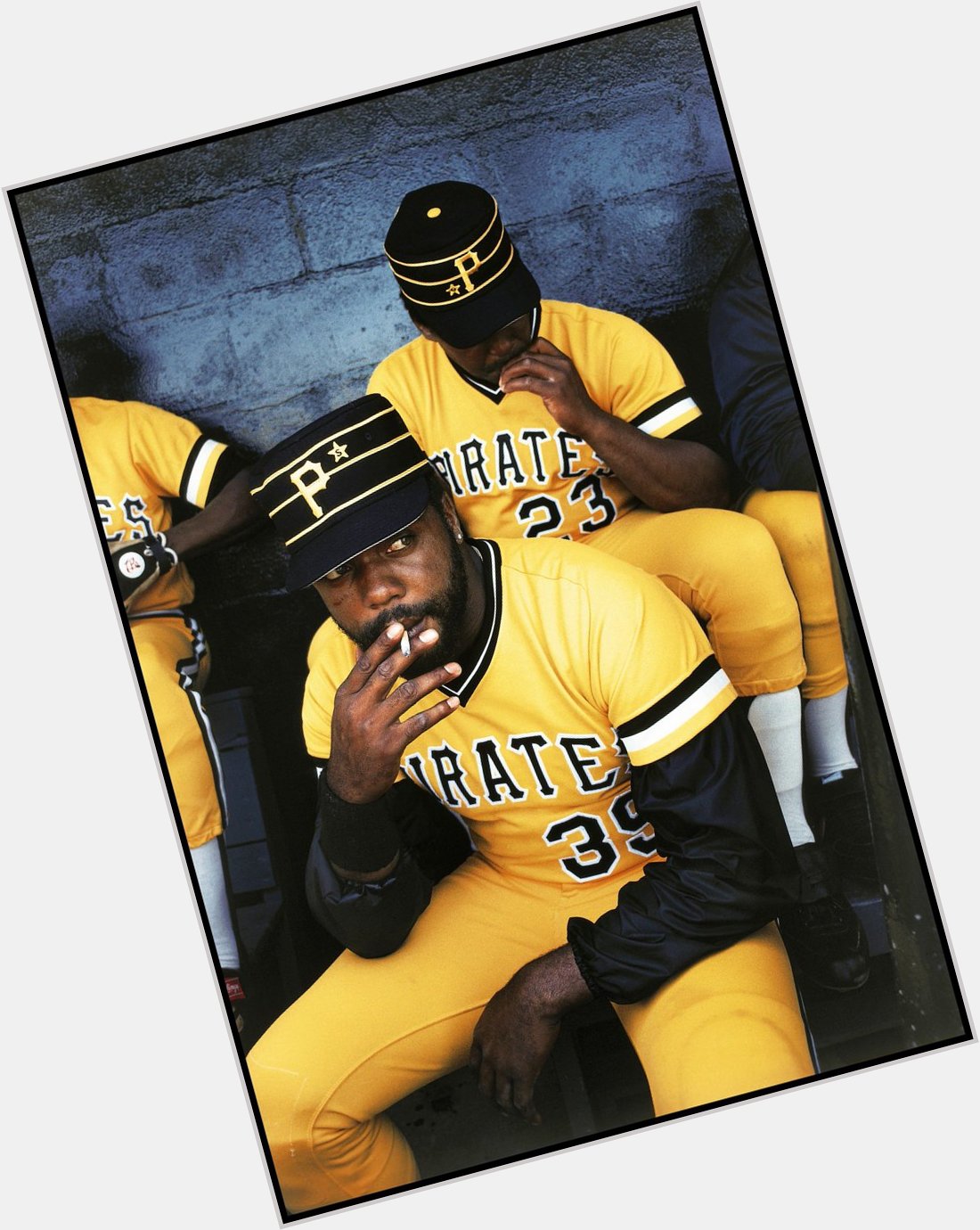 Happy birthday to the legend Dave Parker 