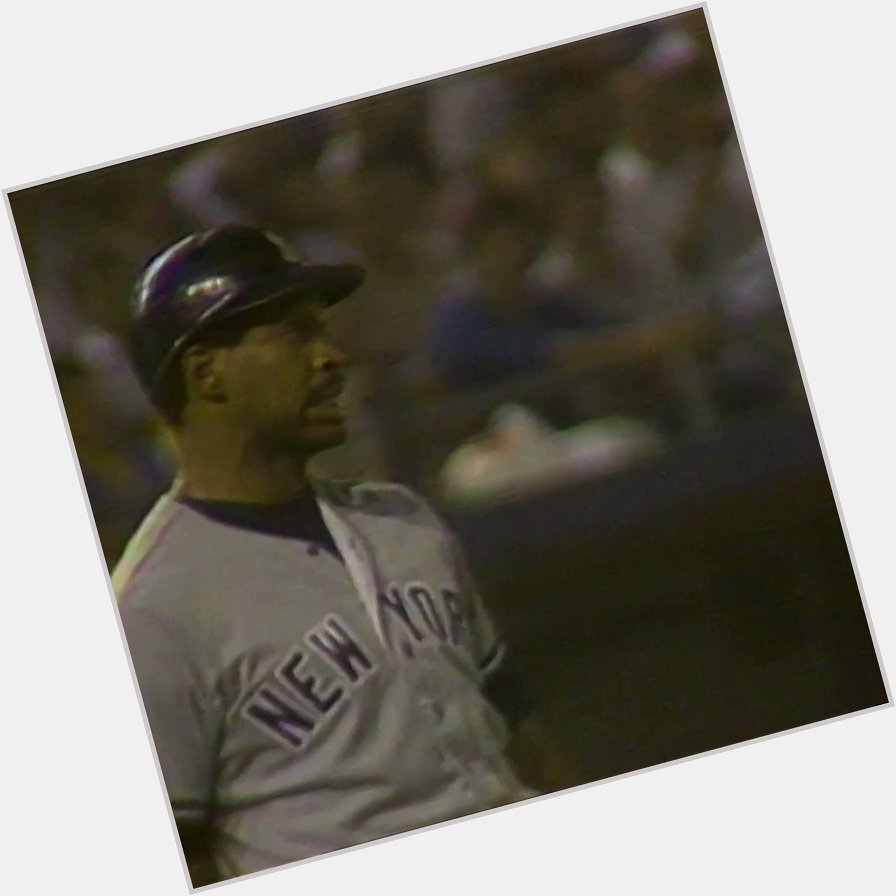 Happy birthday Dave Winfield. I m not really a fan, but it gives me a reason to post this clip: 