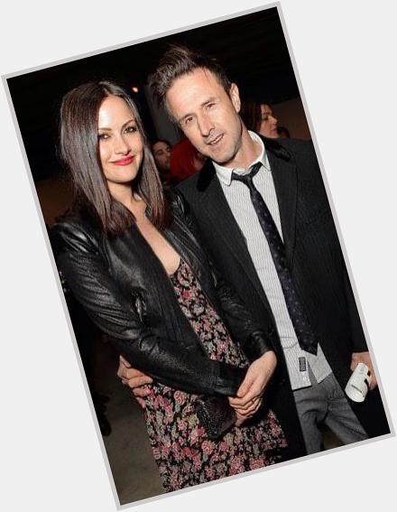 I wanna wish a happy 43rd birthday 2 David Arquette I hope he has a great day with his fiancé & his children 