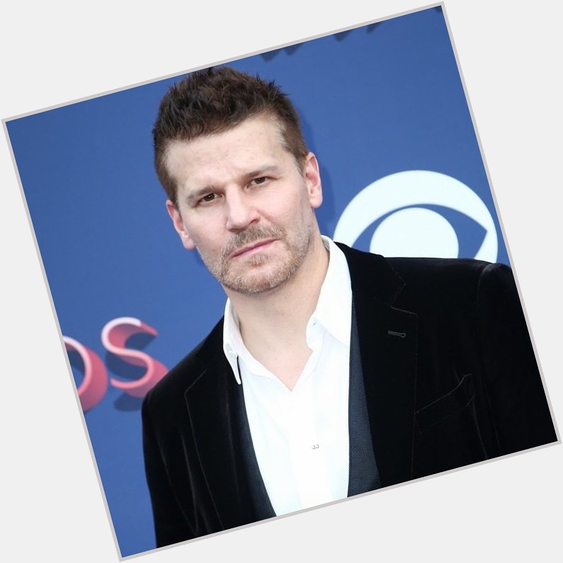 Happy Birthday David Boreanaz!! Our evil Angelus and héroe Angel turns 49 today. Happy wishes for him! 