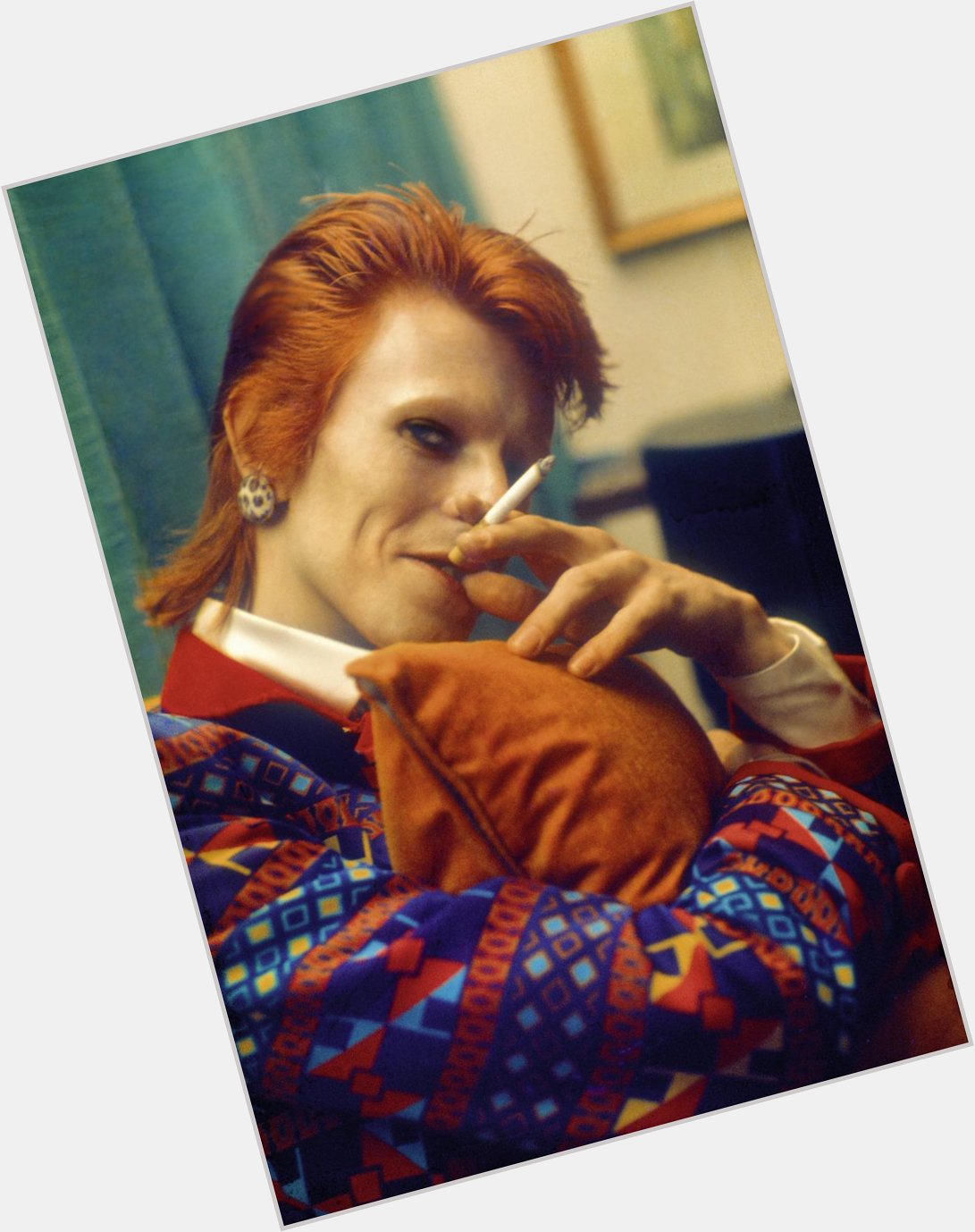 Happy 75th birthday to the one and only starman, david bowie. 