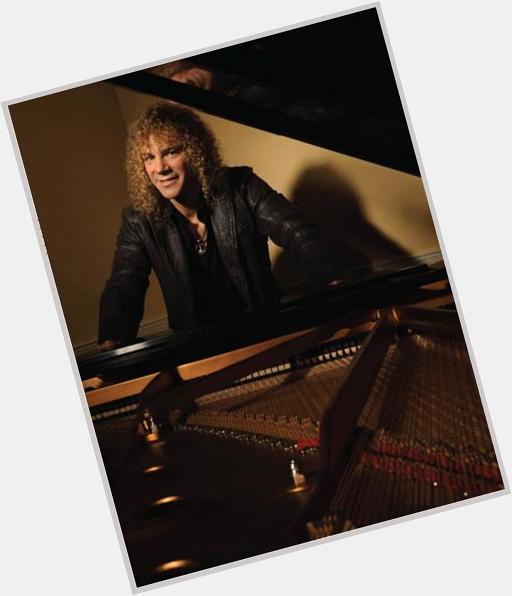 HAPPY BIRTHDAY to David Bryan! Wishing our Lemma all the best! 