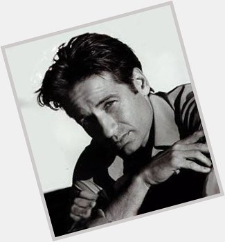 Happy birthday David Duchovny. My favorite film with Duchovny is Return to me. 