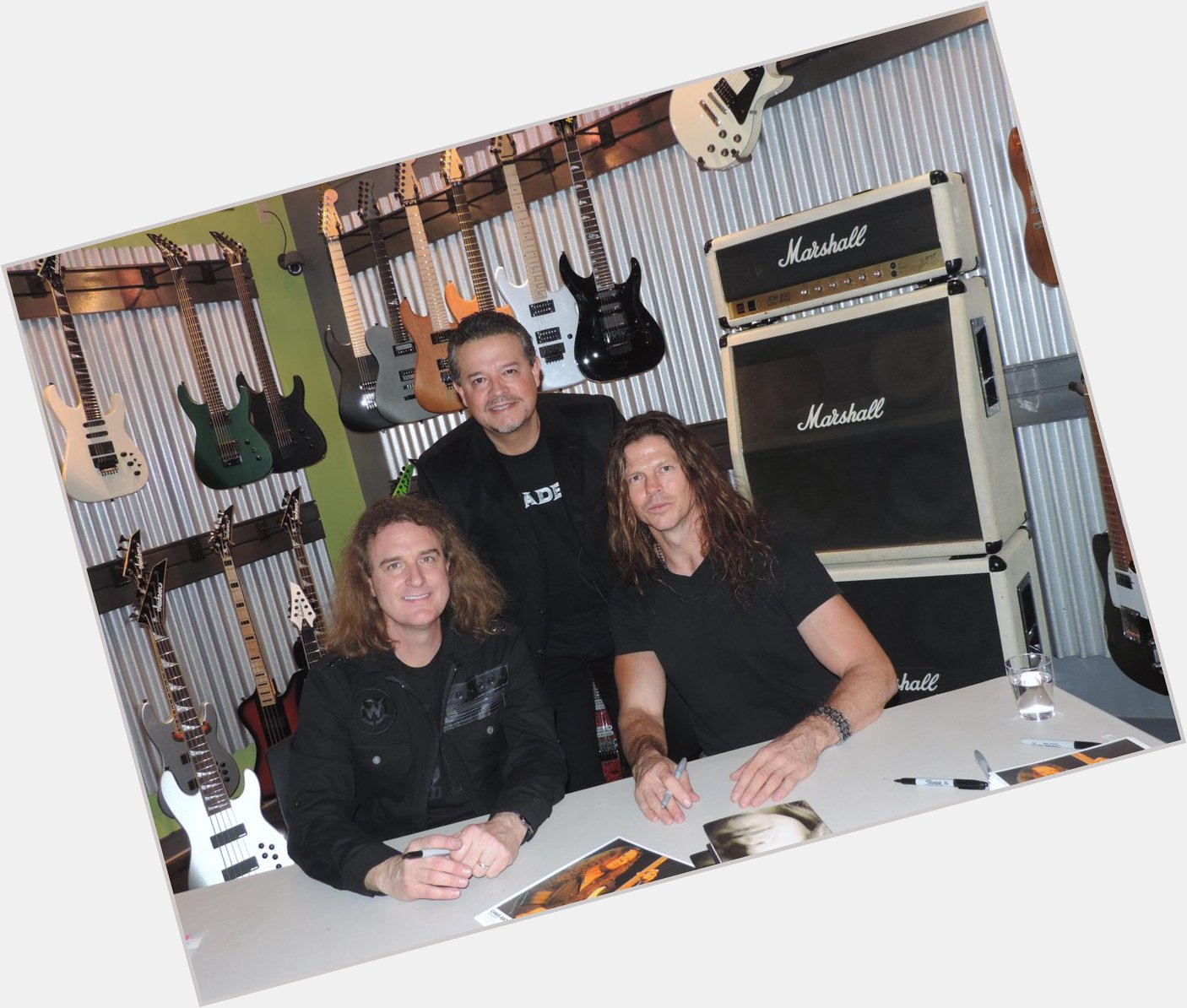 With and from   Happy Birthday to David Ellefson! 