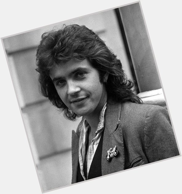 Happy Birthday to English singer songwriter and actor David Essex, born on this day in Plaistow, Essex in 1947.   