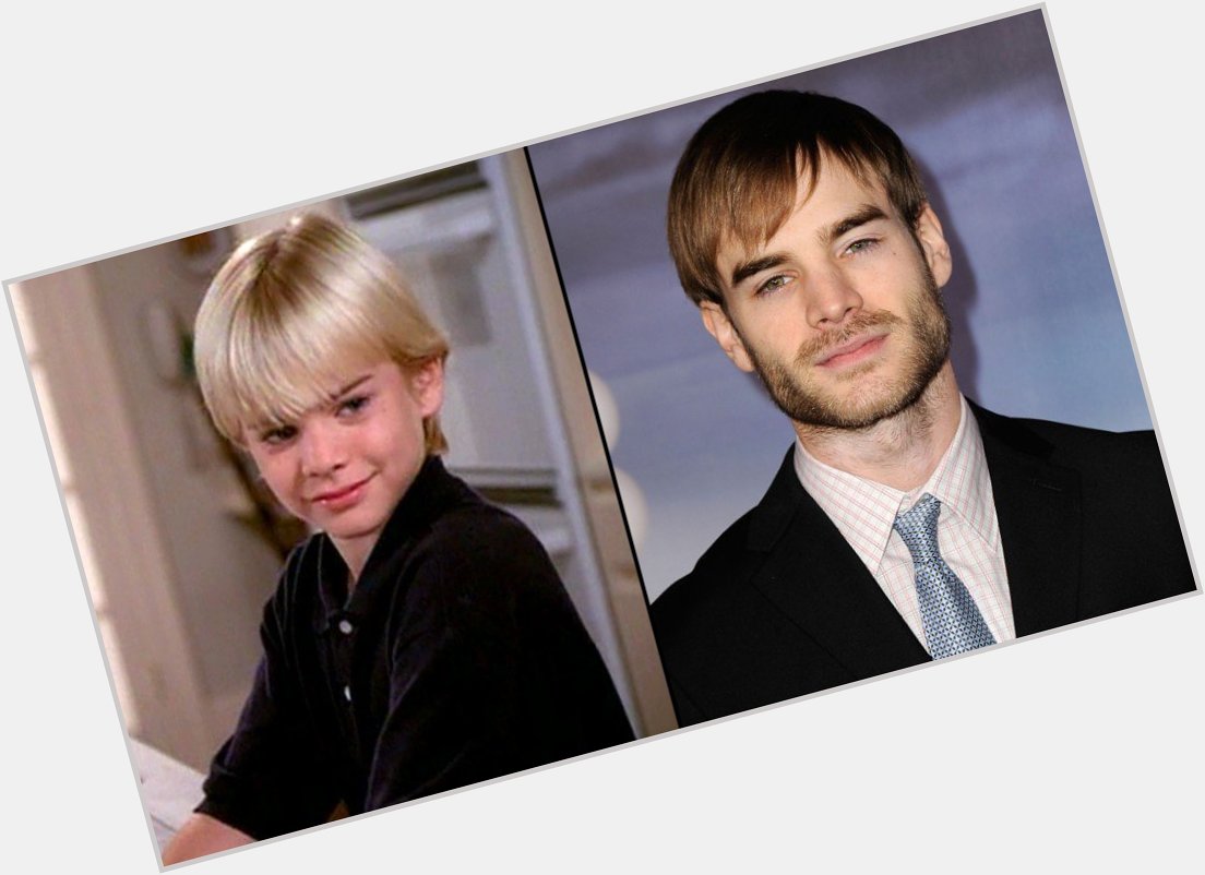 Happy  Birthday  David Gallagher   who   32  today   wow      let  wish  him 