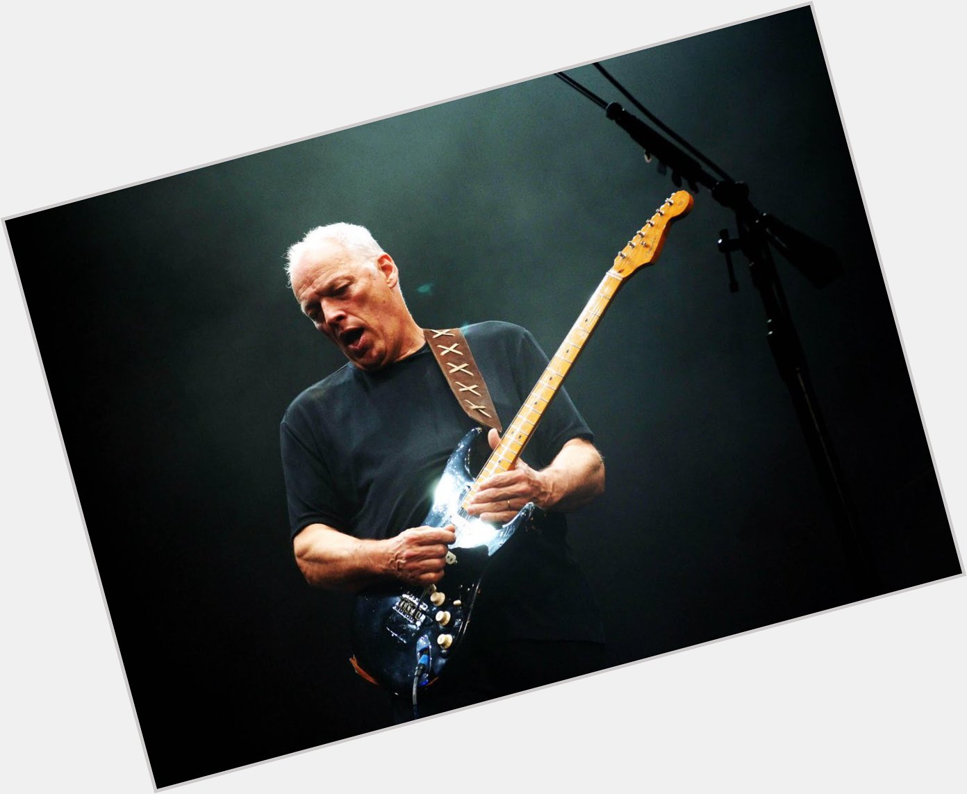  From Italia  Happy Birthday Mister David Gilmour             