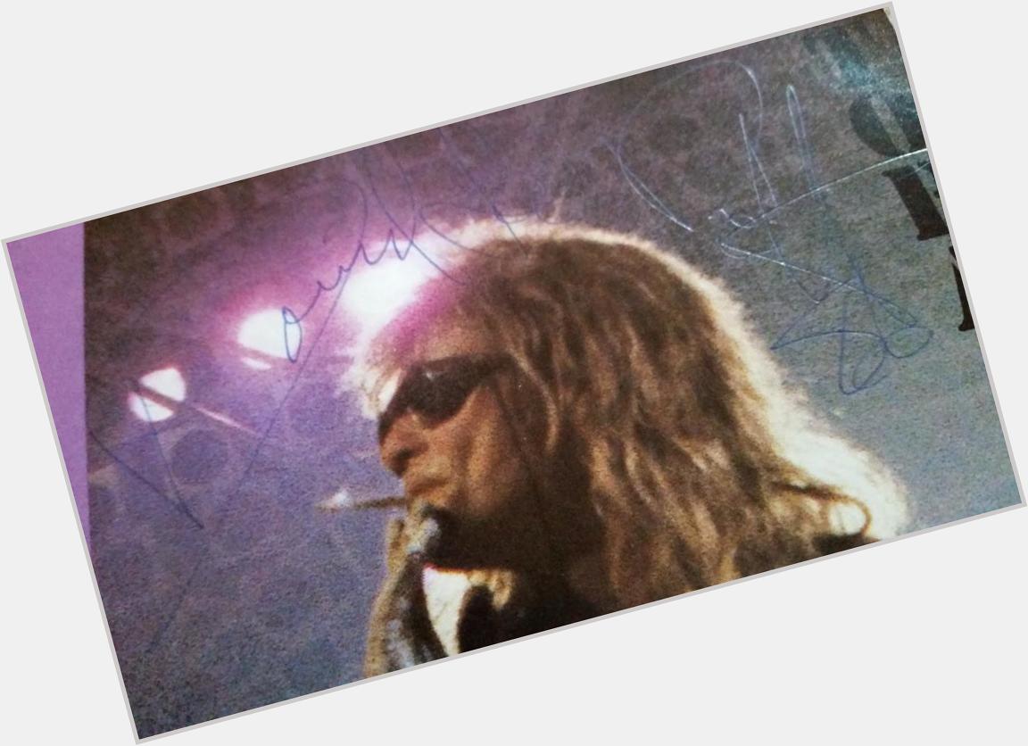  I met David Lee Roth in Dec of \86. He was larger-than-life & amazingly cool! Happy Birthday Diamond Dave! 
