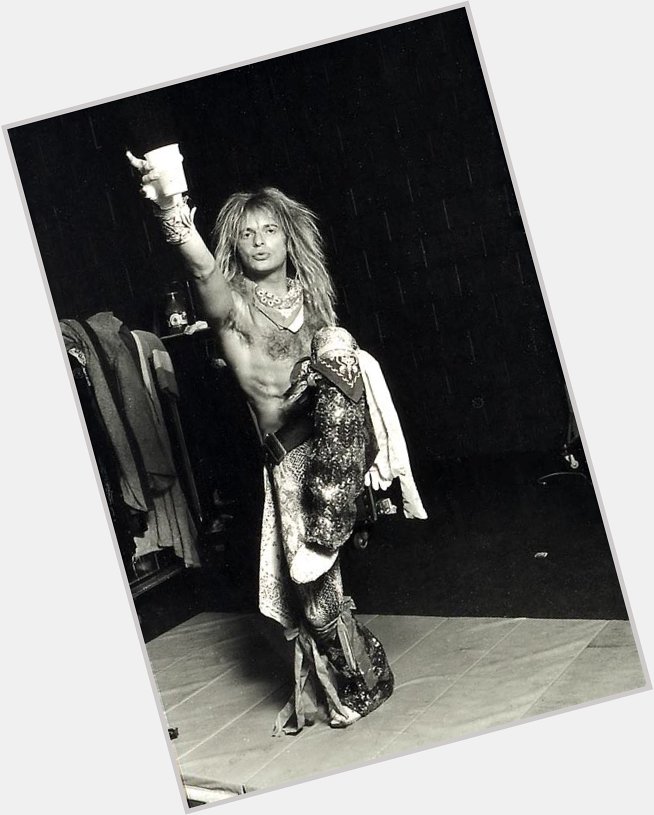 Happy 64th birthday to the legend, David Lee Roth. Cheers! 