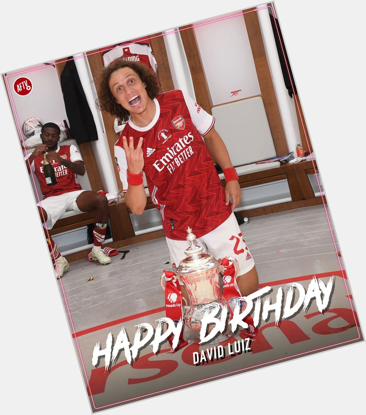 Happy birthday, David Luiz!    