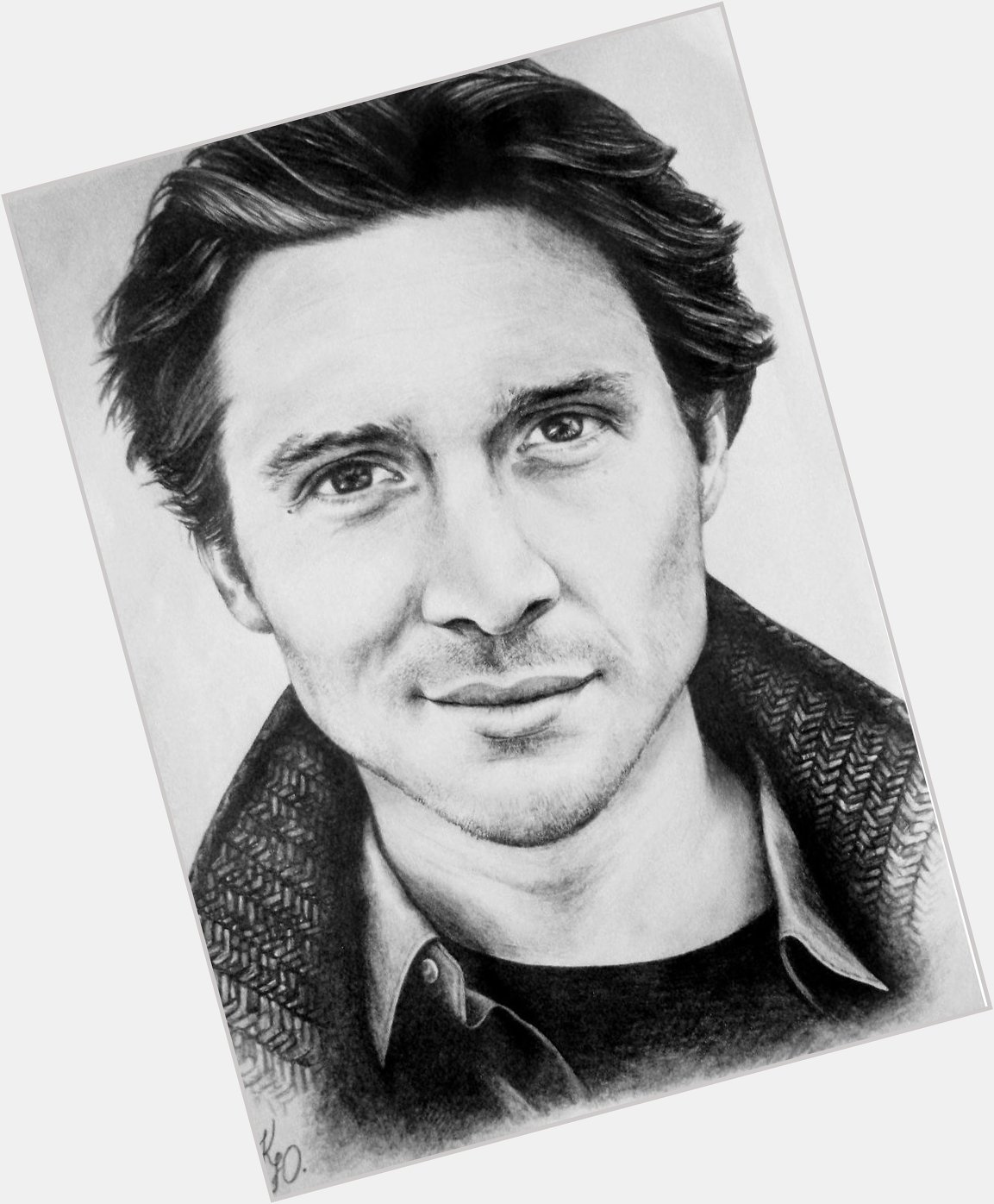  I drew this portrait in pencil as a gift to you. Happy Birthday, David =) 
