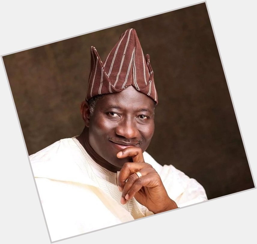 Goodluck Jonathan lauds Bishop Oyedepo on his birthday (photos) -   