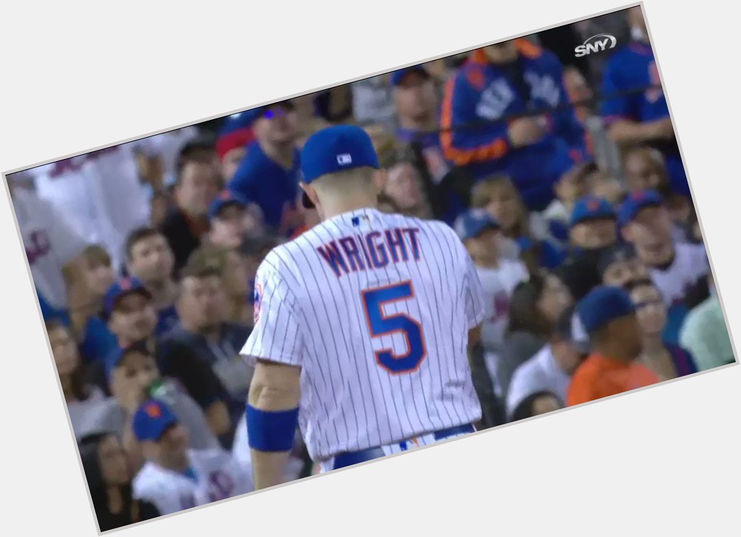 And finally...

David Wright leaves the field for the last time as a Met.

Happy birthday to The Captain 