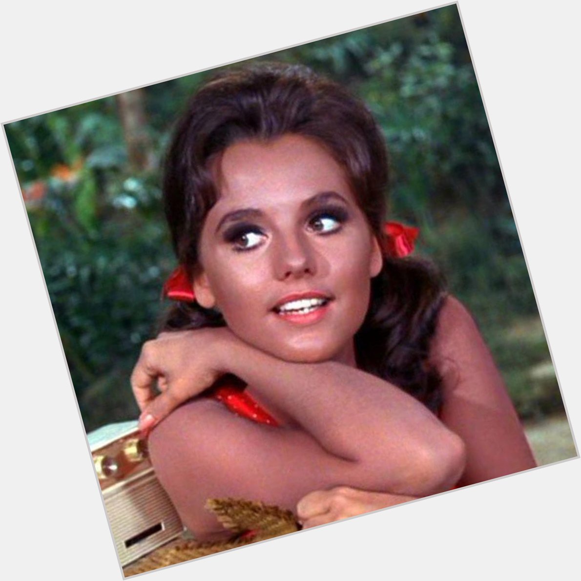 Happy Birthday to Dawn Wells who turns 82 today 
