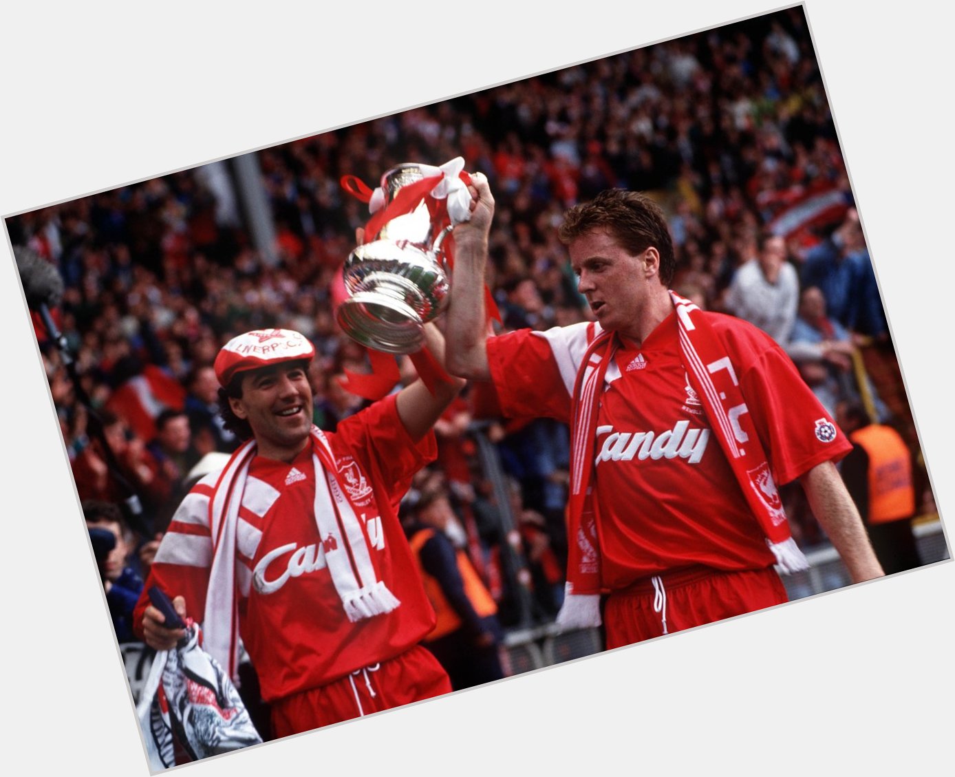 Happy birthday to our 1992 FA Cup winner, Dean Saunders. 