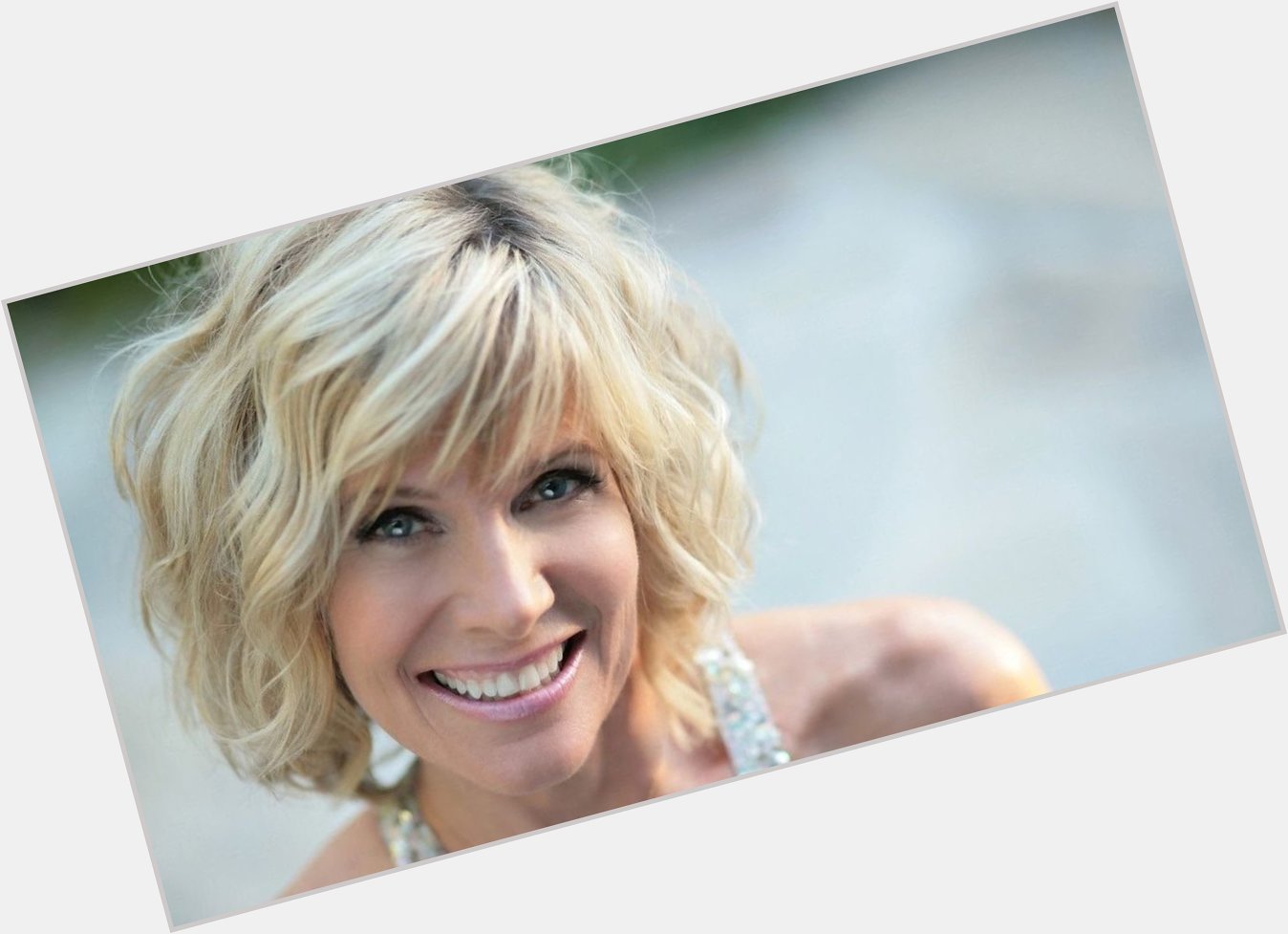 \"You Light Up My Life\"
Happy Birthday to American singer, author and actress,
Debby Boone (September 22, 1956). 