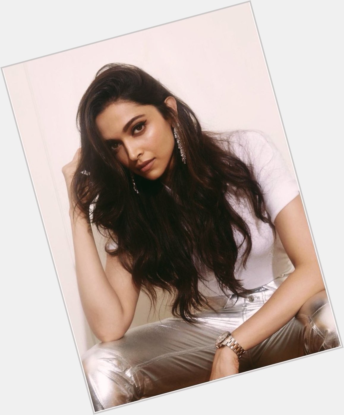 Happy birthday to one of the most objectively stunning human beings to ever exist, Miss Deepika Padukone! 