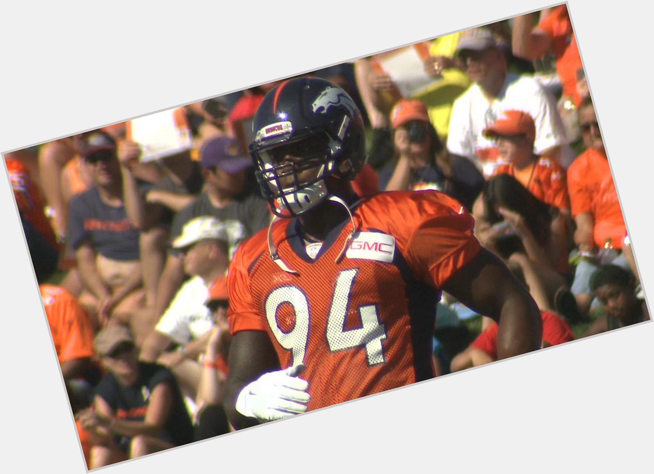 5,000 Broncos fans wished DeMarcus Ware a happy 33rd birthday today as training camp begins. 