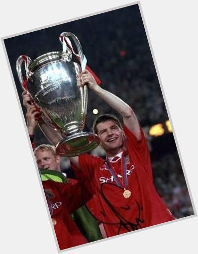 Happy Birthday Denis Irwin! 

7 Premier Leagues 
3 FA Cups 
1 League Cup 
1 Champions League 
1 Intercontinental Cup 
