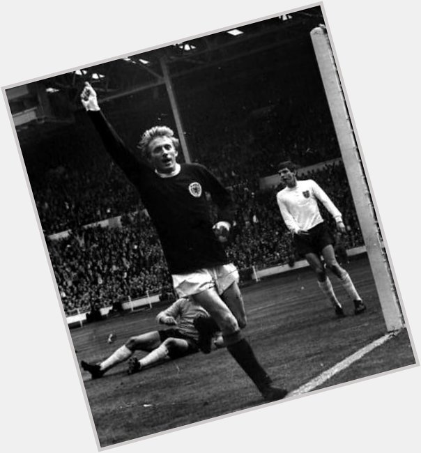 Happy birthday to the onliest Denis Law, Aberdeen\s greatest footballer, who turns 77 today! 
