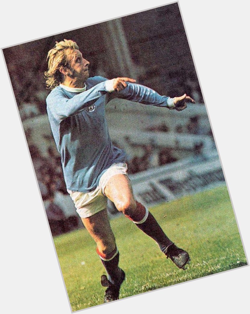 Happy 82nd Birthday to former two time blue Denis Law 