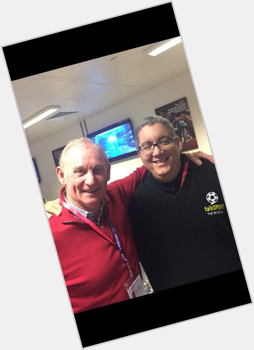 Happy 72nd Birthday to Legend Denis Smith, have a great day my friend 