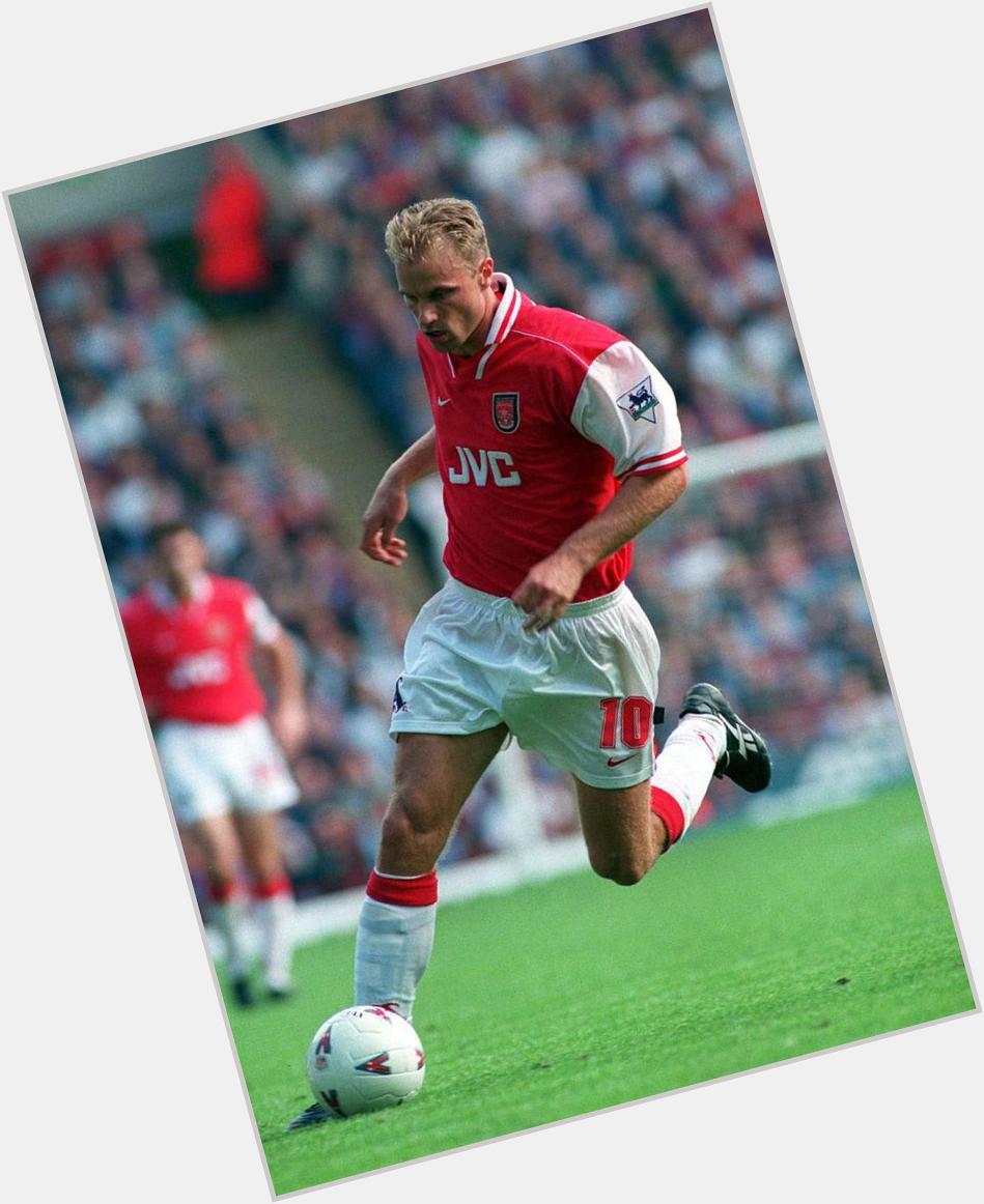 Happy bday to the iceman Dennis Bergkamp aka my uncle      my favourite arsenal player of all time  