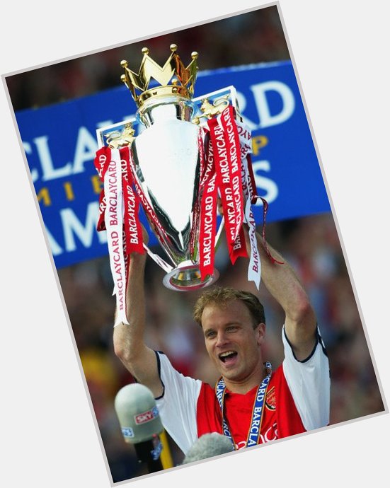 Happy Birthday Dennis Bergkamp one of our greatest ever players  our best ever number 10 
