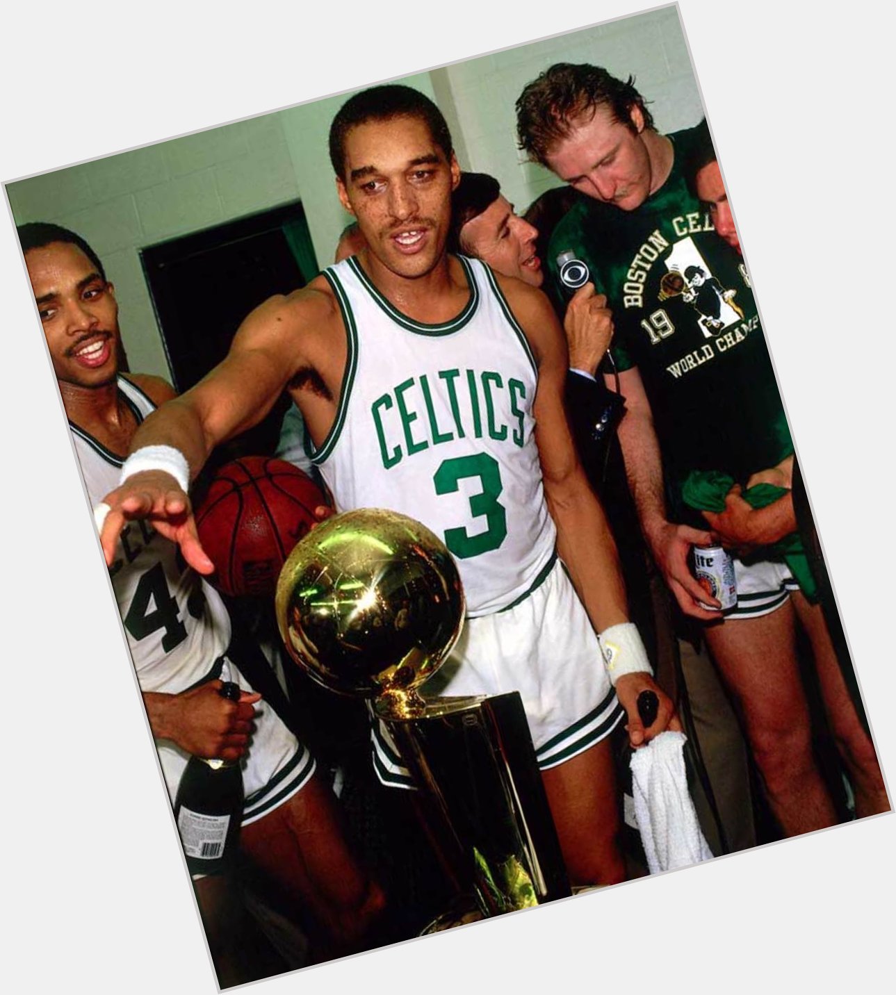 Happy Birthday to two-time champion Dennis Johnson, we love and appreciate you in Boston 
