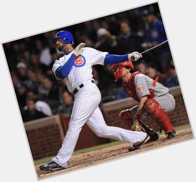 Hard to believe but this man, one of the guys I grew up watching is 40 years old. HAPPY BIRTHDAY Derrek Lee    