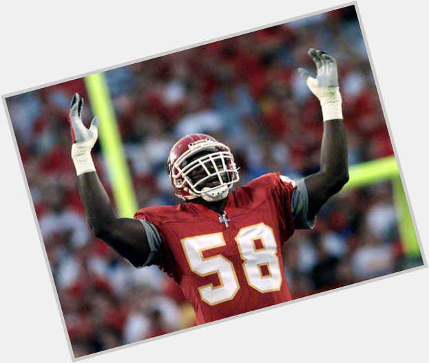 Happy birthday to the unquestioned , Hall of Famer Derrick Thomas 