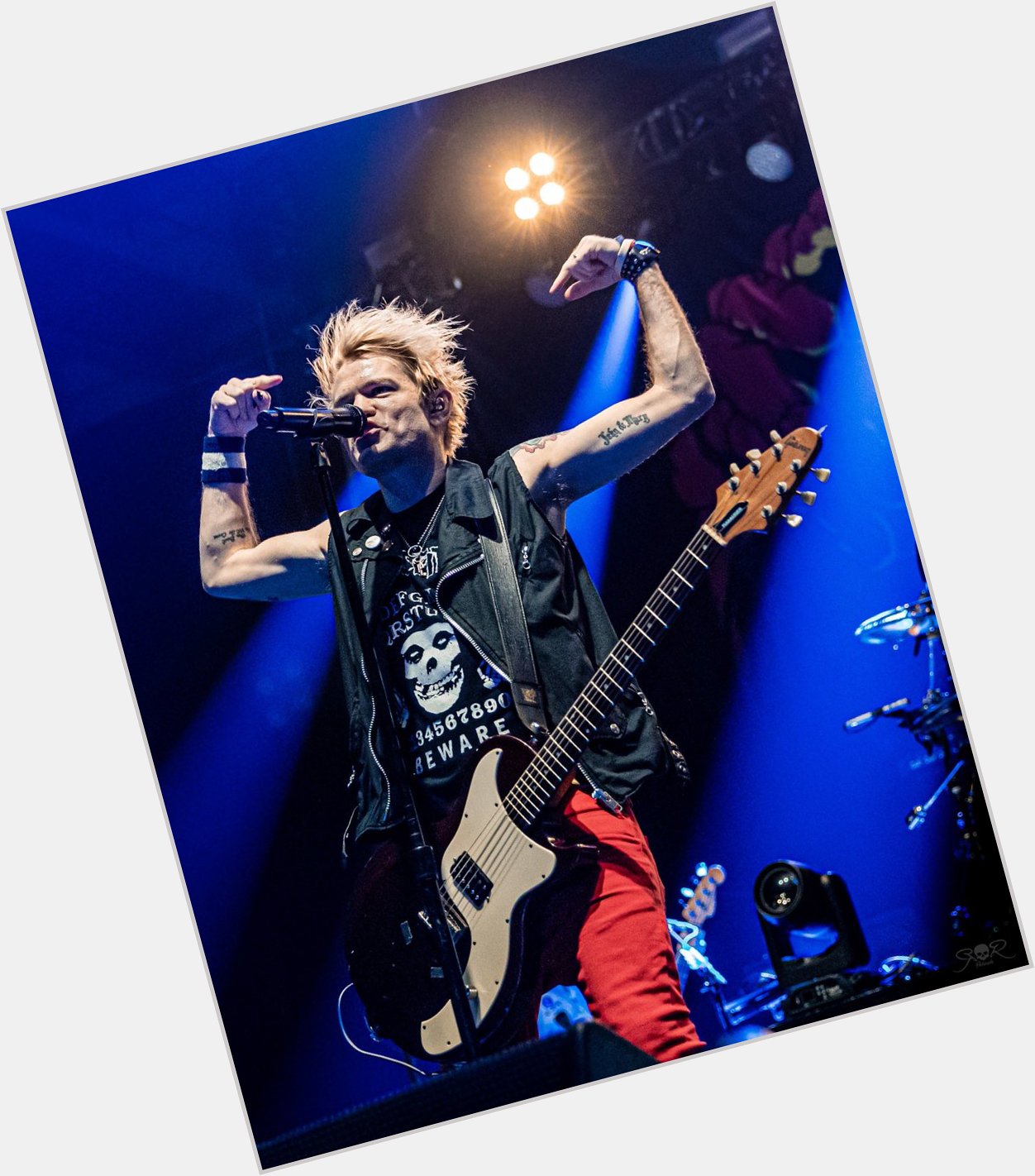 Happy Birthday to Deryck Whibley of 
