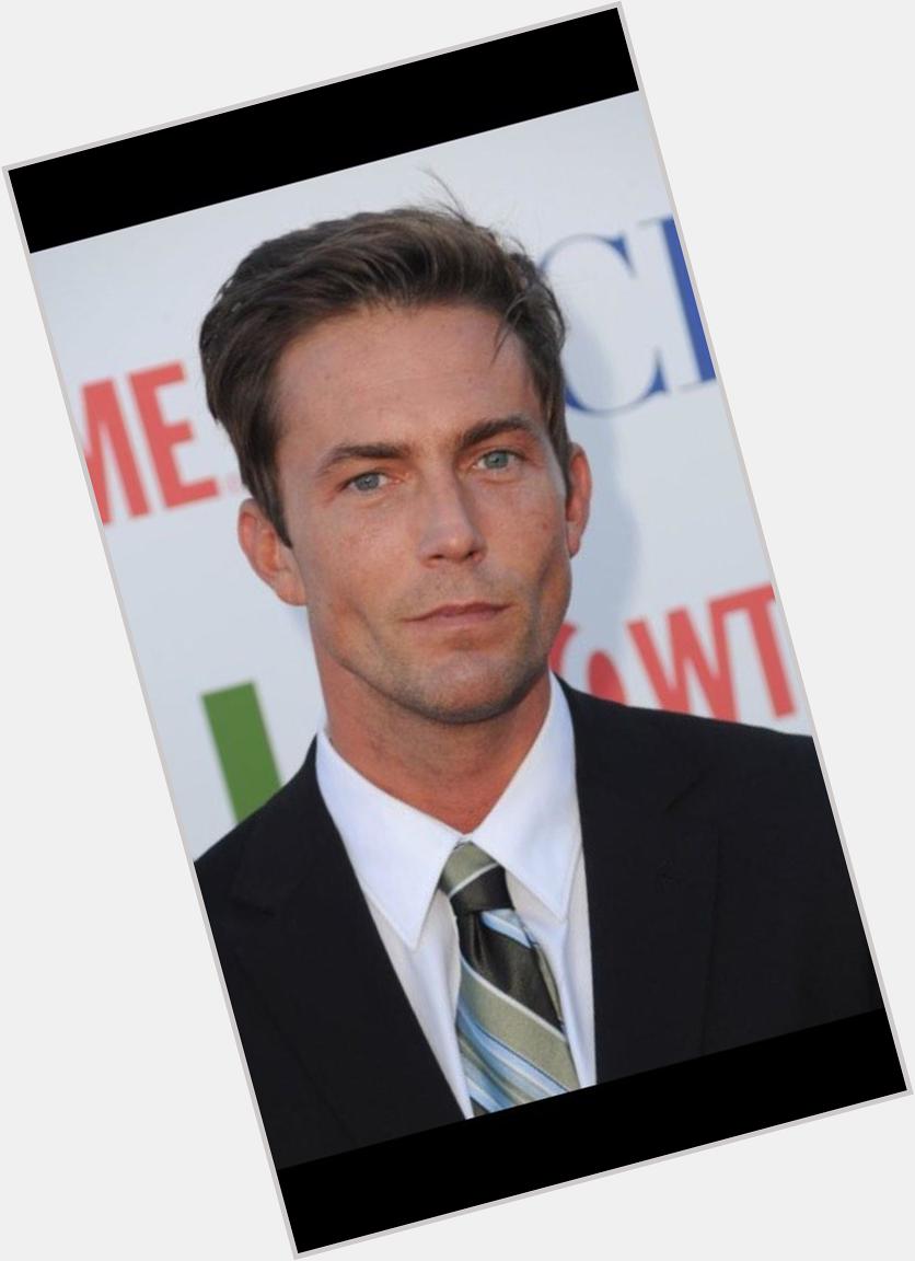 Happy birthday to Desmond Harrington aka Joey Quinn     